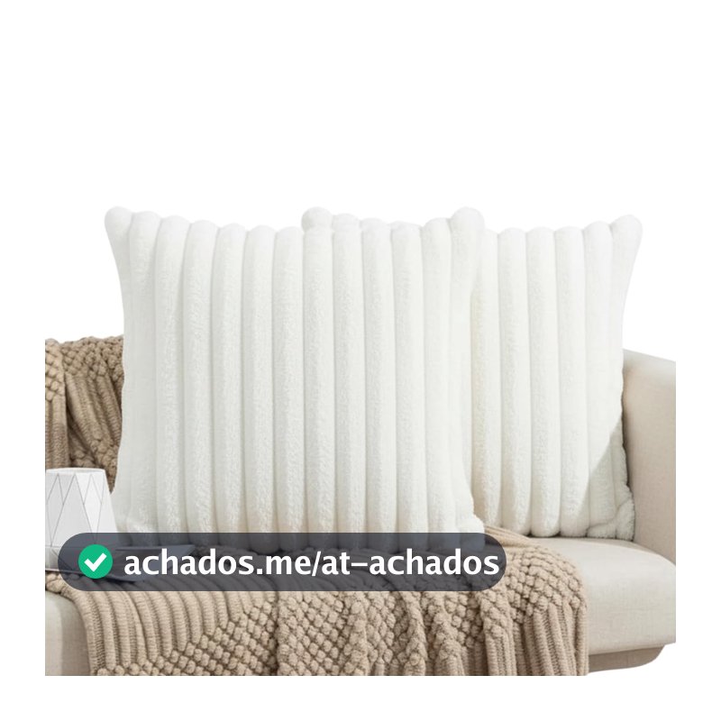 Capa de Almofada, Kit com 2 Capas Decorativas em Pelúcia, Plush, Luxuoso, Toque Suave, Desenhos em Relevo, Sala - Casa e Decoração (Branco Off White)